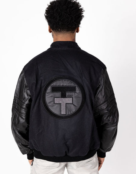 OTT Take Off Coat: All Black